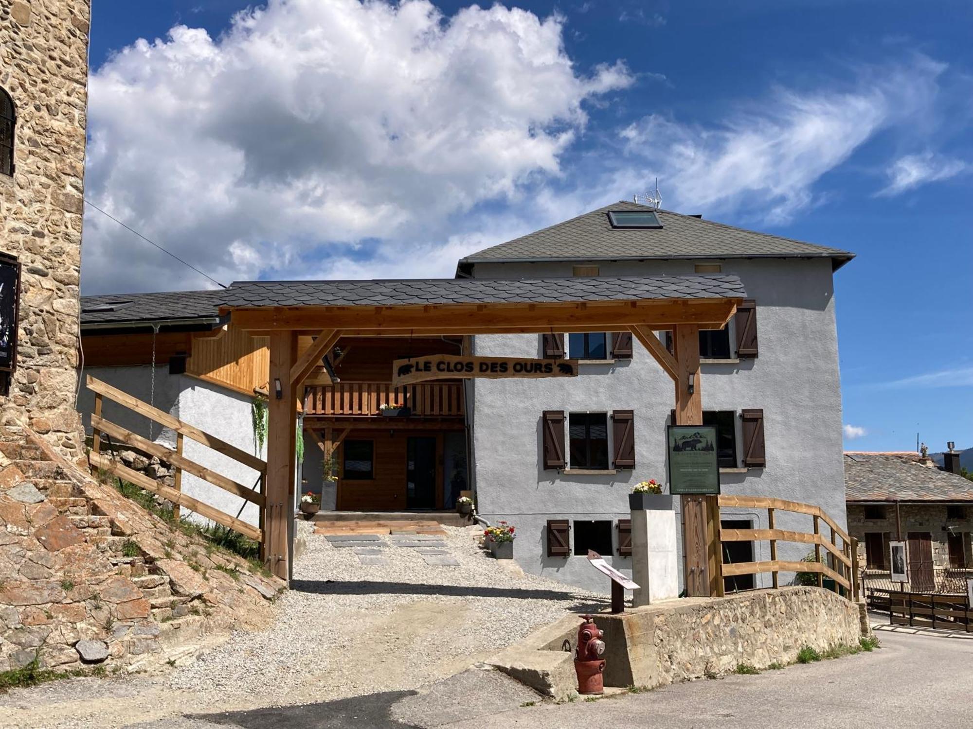 Maison Canelle Le Clos Des Ours Matemale Buitenkant foto