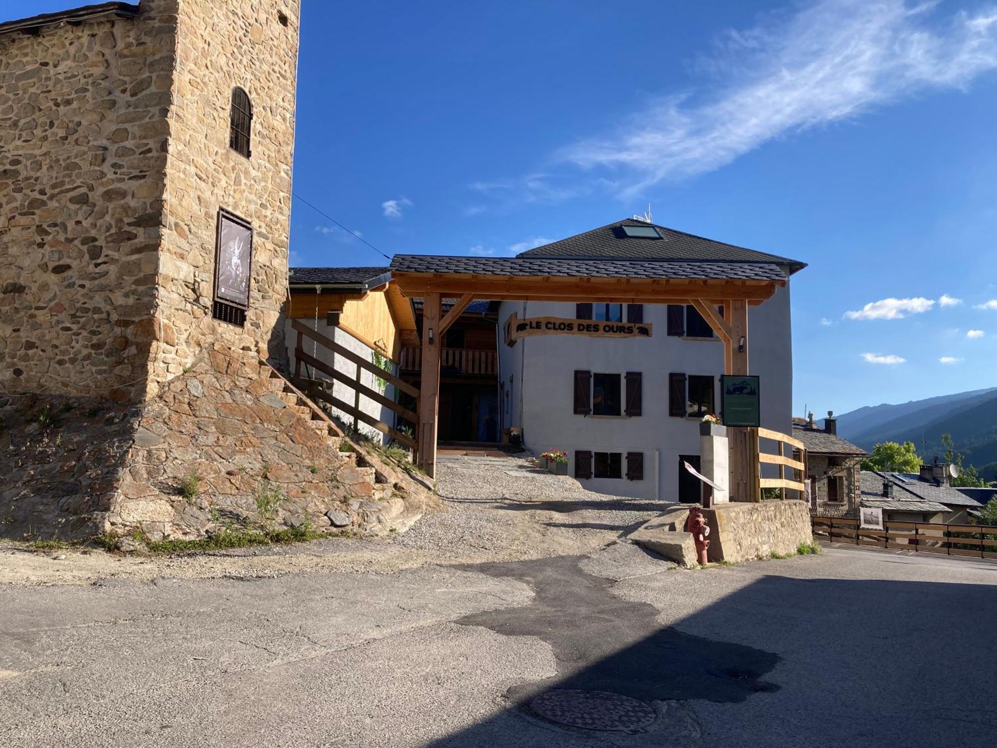 Maison Canelle Le Clos Des Ours Matemale Buitenkant foto
