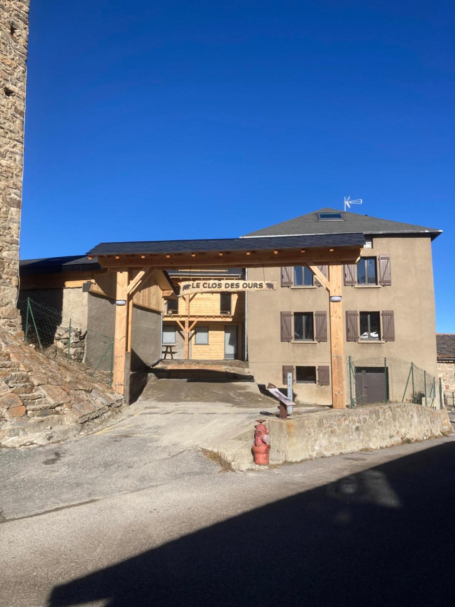 Maison Canelle Le Clos Des Ours Matemale Buitenkant foto
